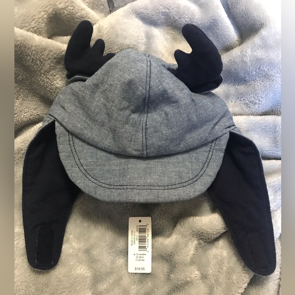 Gray GAP baby hat size 6-12 months